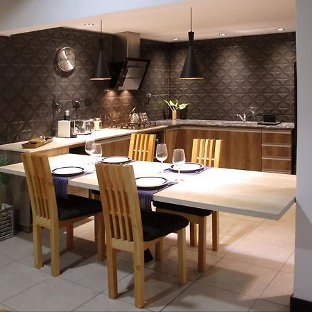 Ayres Home Vip Moderno Solo Adultos Centrico Mendoza Buitenkant foto